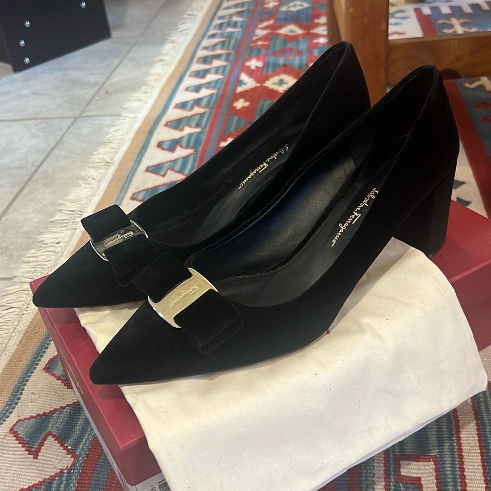 Salvatore Ferragamo Alice 55 Swede Black Velvet Block Heel Pumps